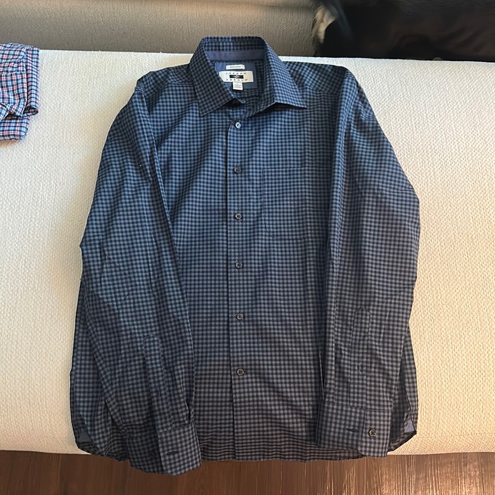 Joseph Abboud Men’s Shirt, size L, 100% cotton